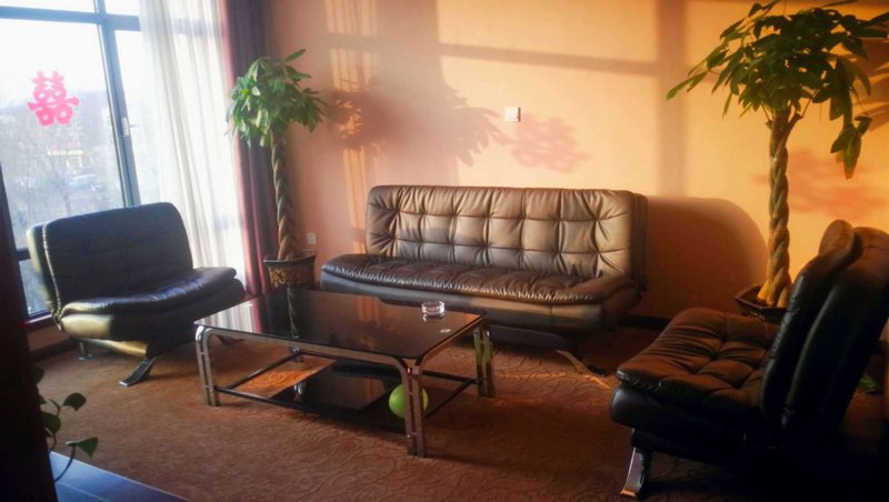 Huitong Shengshi Business Hote Guest Room