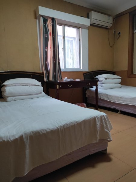 Dongfang Hostel (Zhangjiagang Chang'an Middle Road) Guest Room