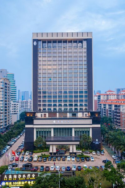 Heaven-sent Plaza Hotel Zhanjiang Over view