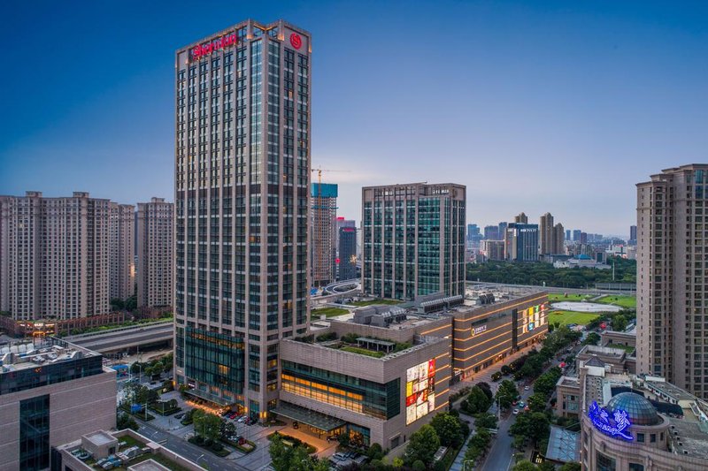 Sheraton Grand Wuhan Hankou Hotel over view