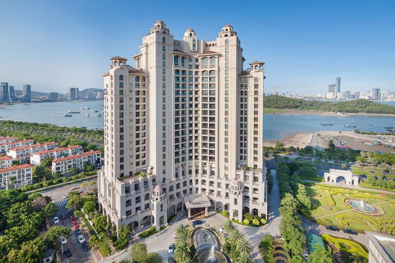 Wyndham Grand Xiamen Haicang Over view