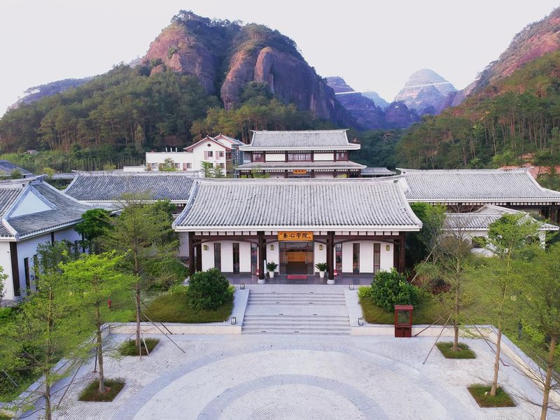 Yangxin Academy Hotel Over view