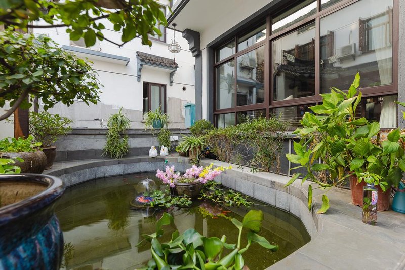 Zhouzhuang Shuimu Private Holiday House Over view