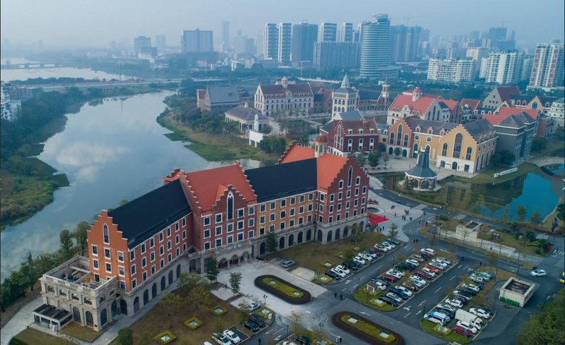 Landmark Hotel (Nanning Zhongguancun) over view