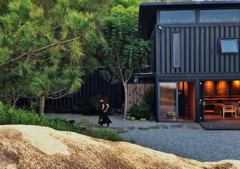 Nashare HotelOver view