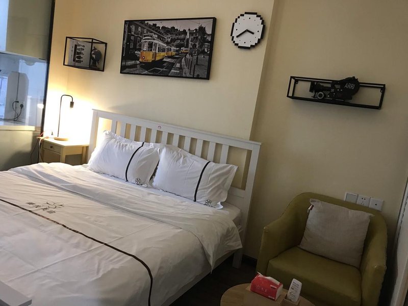 樱悦美宿影院酒店(光谷广场店)