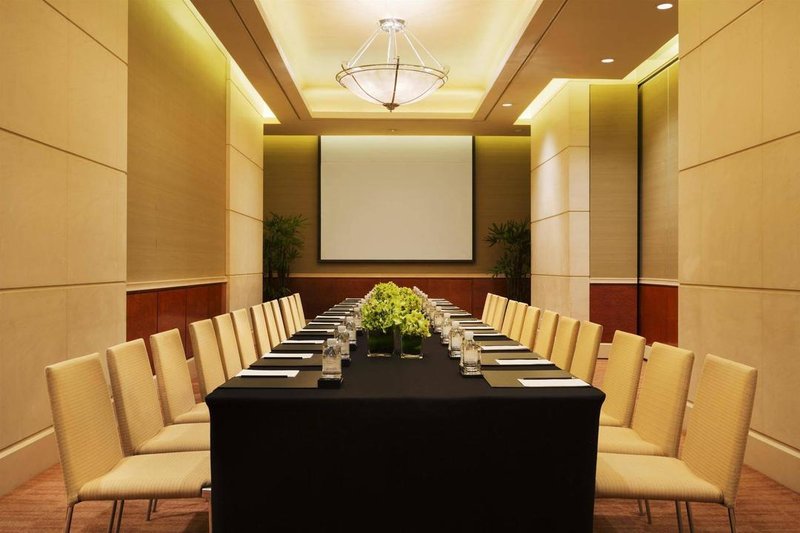 Qingfeng Zhuyuan Hotel Over view