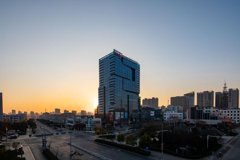 Hampton by Hilton Suqian Suning Plaza Over view