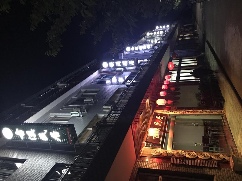 Ancient creek home hotelOver view