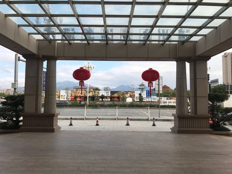 Liangyou Hot Spring Hotel Over view