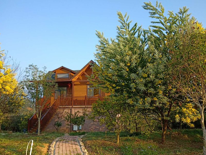 Tuwo Manor (Pingyuan Wuzhishi Scenic Area)Over view