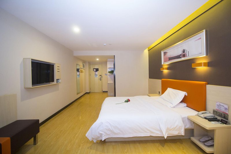 qitianyoupinanqiuxinganludian 客房