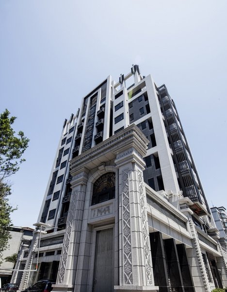 台北凯旋酒店外景图