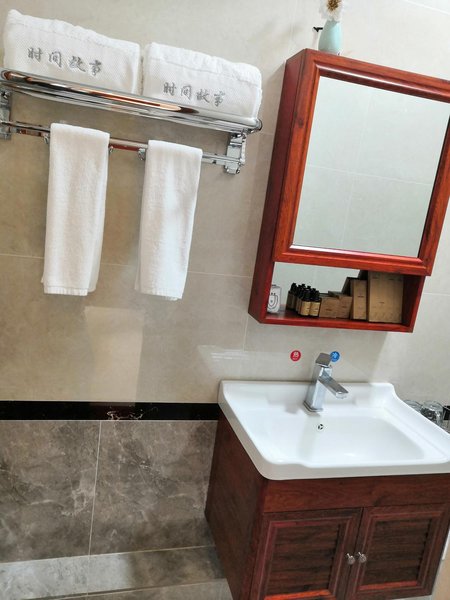 Time  Story  Inn Guest Room