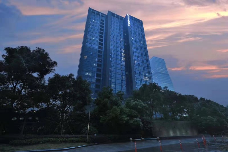 Crystal Orange Hotel(Hangzhou Binjiang Star Avenue) over view