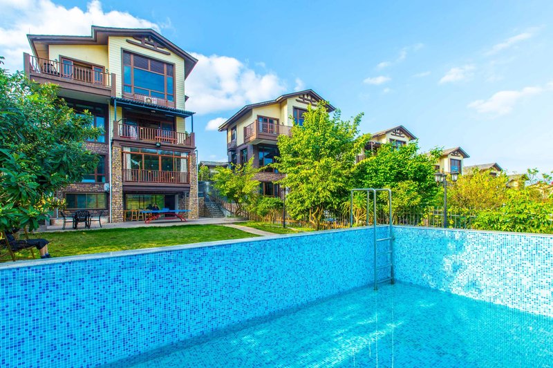 Qpart Villa Over view