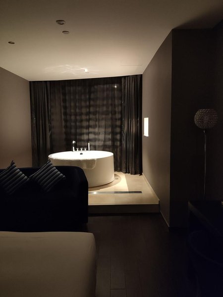 桔子水晶酒店(南昌八一广场店)