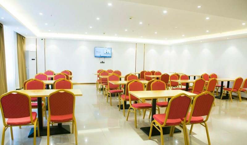 GreenTree Inn(Wuxue Kanjiang Avenue) Restaurant