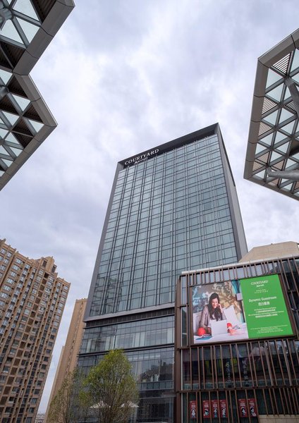 Courtyard By Marriott Suzhou Hejing Over view