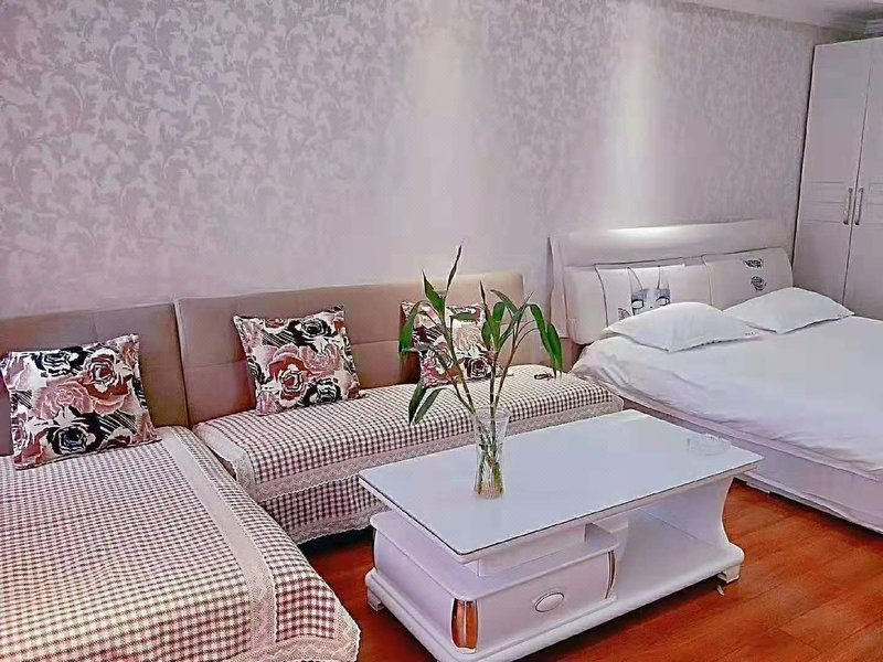 Tiantian hotel客房