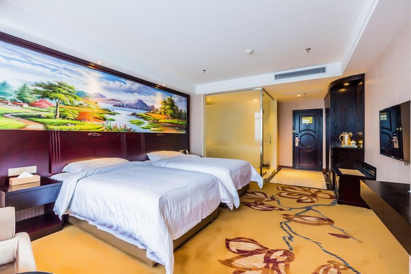 Vienna Classic Hotel (Yunfu Hekou) Guest Room