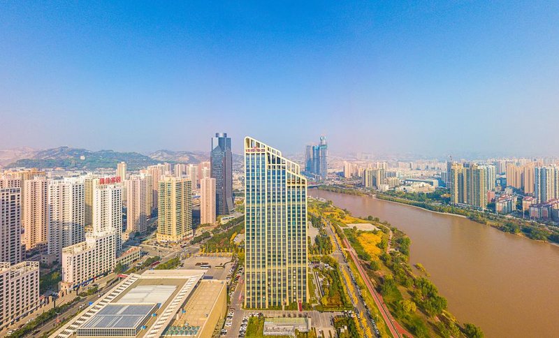 Crowne Plaza LanzhouOver view