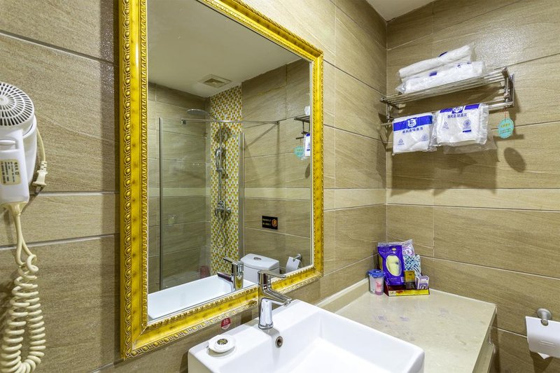 Delong HotelGuest Room