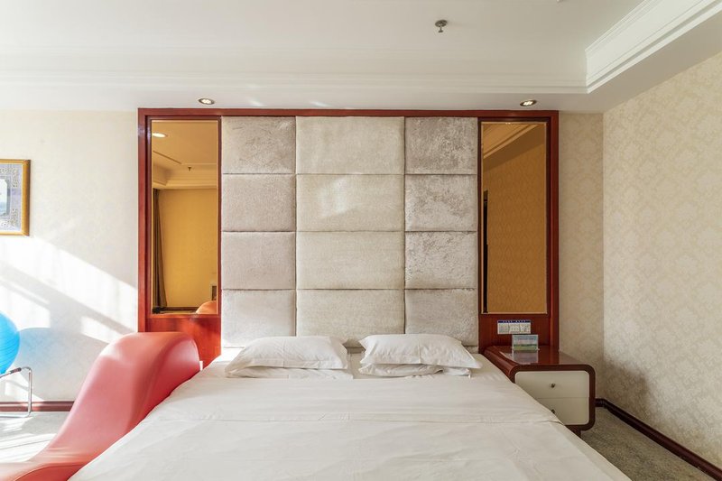 Delong HotelGuest Room