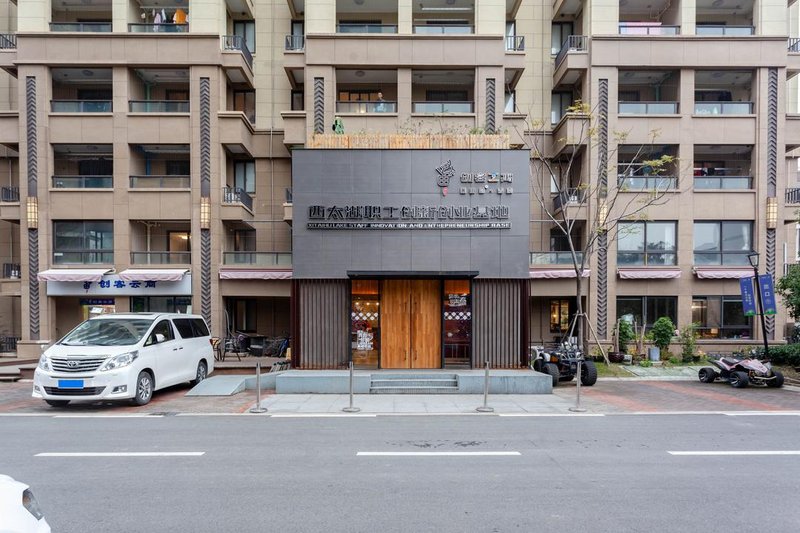 Xiangnai Chuangke ApartmentOver view