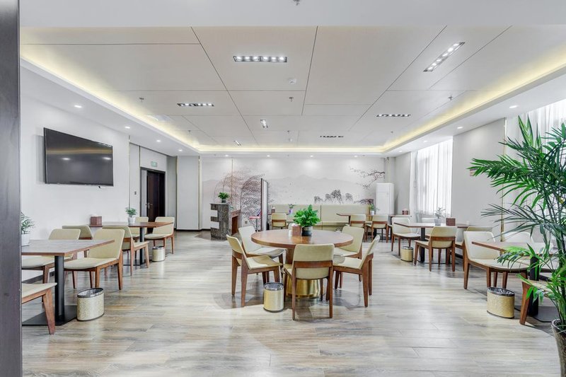 Qingfeng Zhuyuan Hotel Restaurant