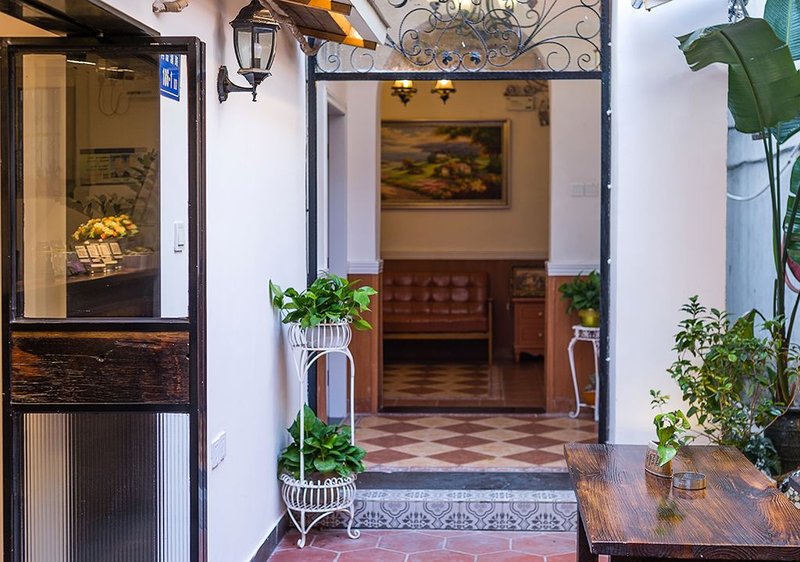 Zimu Xiangju Inn (Gulangyu Islet Neicuo'ao Branch)Over view