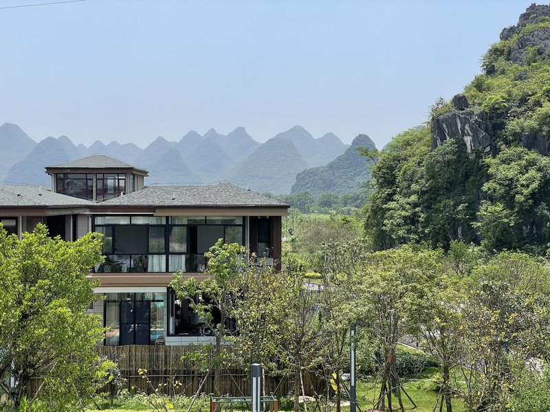 Guilin Free Landscape Villa Over view