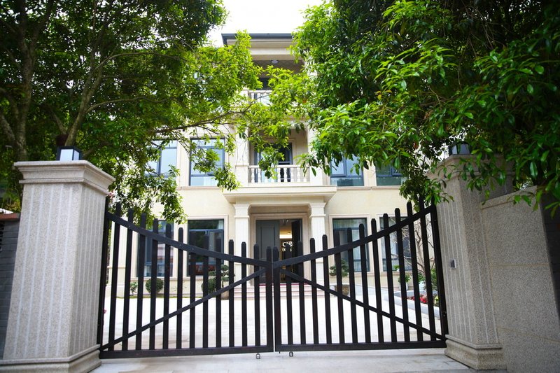 Cloud grassland Anji Yunshang Xi B&B Over view