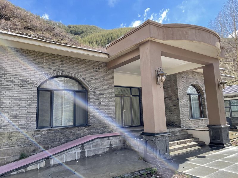 Wutaishan initial heart garden 酒店外观