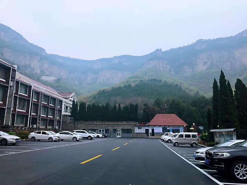 Liantaishan Holiday Hotel Over view