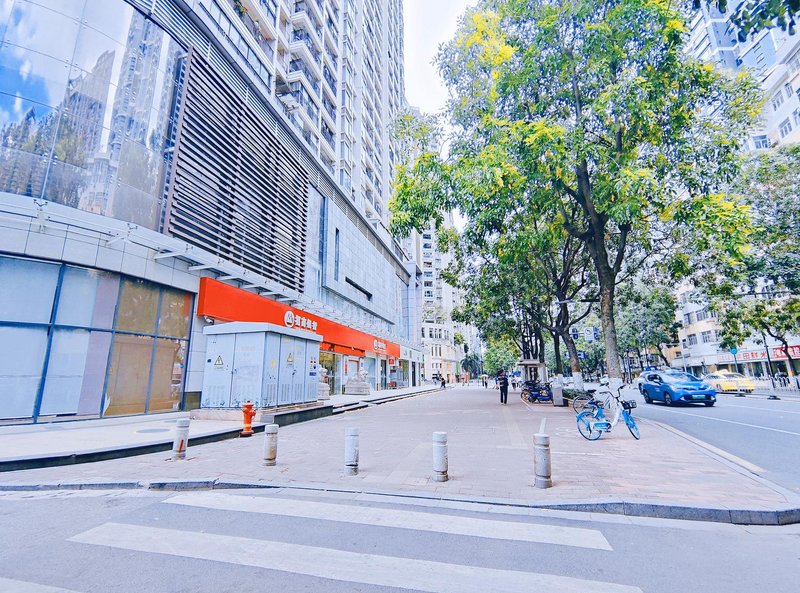 Xiaoyaxuan Apartment (Guangzhou Zhongda North Gate) Over view