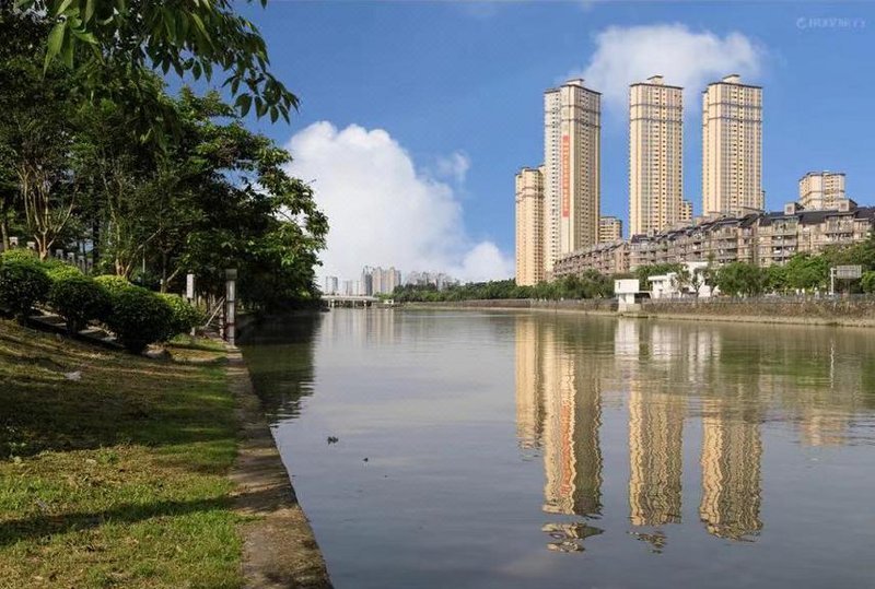 Dongguan Xinji hotel Over view