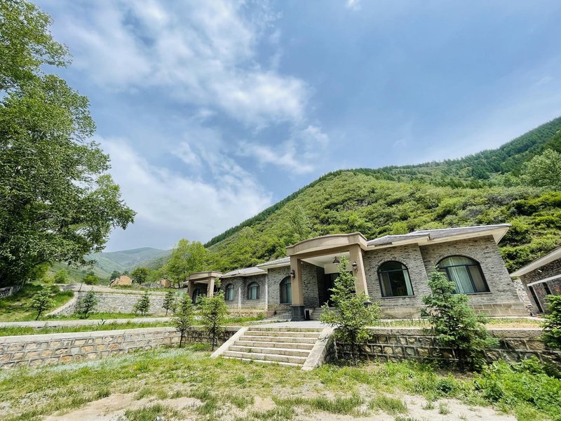 Wutaishan initial heart garden 酒店外观