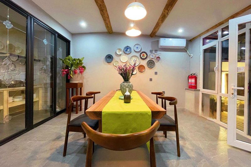 Dingzhuang Homestay meeting room