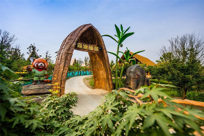 Nantong Sendi Tribe Treehouse over view