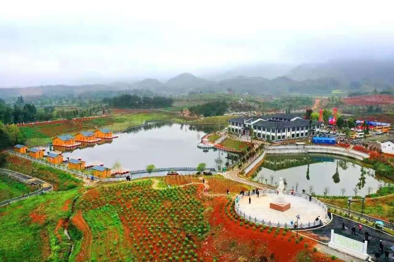 Chongyang Xizhuang Resort Over view