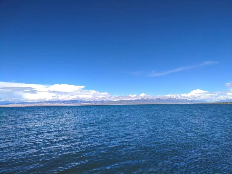 Qinghai Lake Resort Hotel周边景点