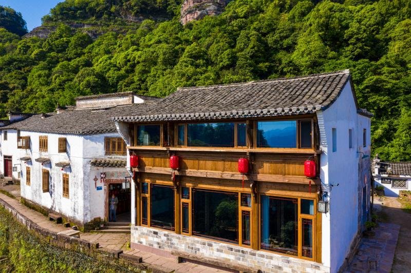 Changshenglou Hostel Over view