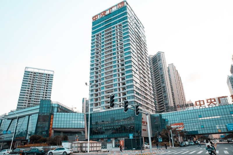 Zhanjiang Xingxi designer apartmentOver view