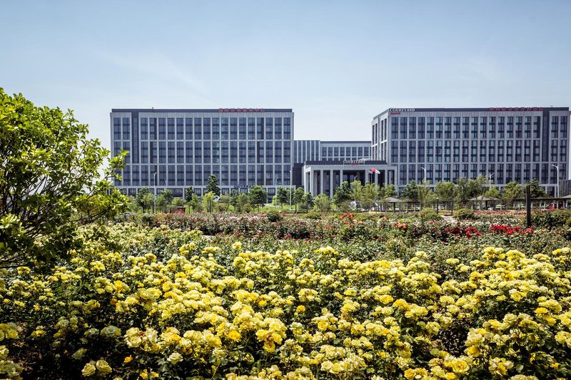 Courtyard by Marriott Zhengzhou Airport Over view