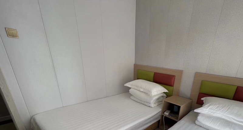 The hotel of DongTai Guest Room