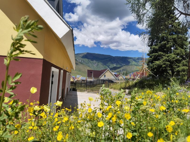 Kenasi Suhao Hotel Over view