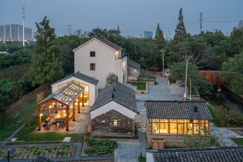 By Sunny Hotel Over view