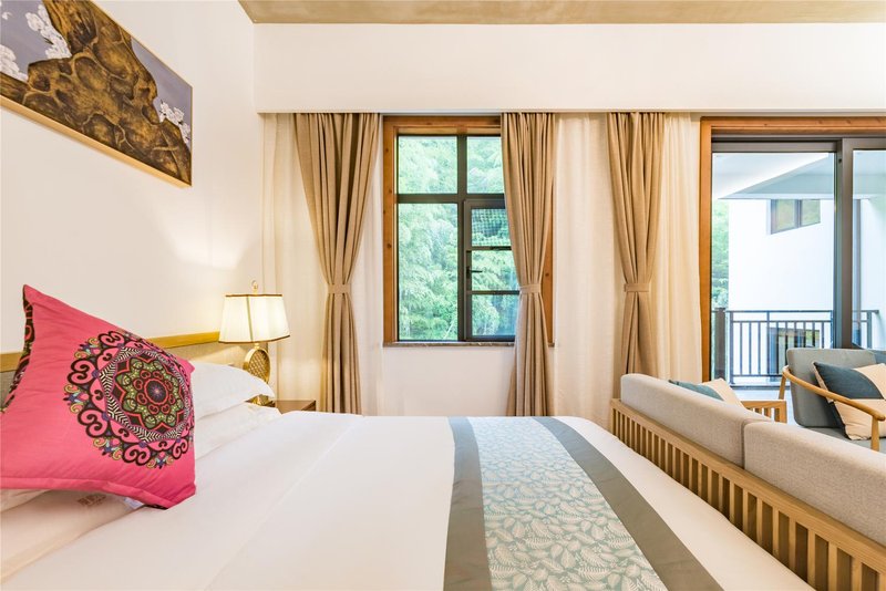 Anji hidden ridge boutiqueGuest Room