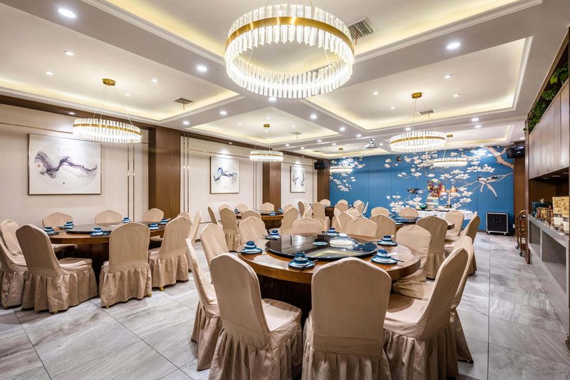 Gya hotel (Taihu Lake Scenic Area, Hubin Commercial Street, Wuxi) Restaurant